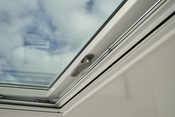 Double roller blind for roof window - Image 4