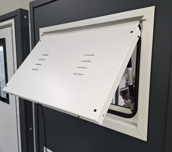 Window cover plate